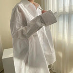 Lade das Bild in den Galerie-Viewer, SEVEN SISTERS SHIRT
