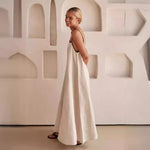 Lade das Bild in den Galerie-Viewer, TOWER LINNEN DRESS
