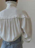 Lade das Bild in den Galerie-Viewer, THE MALL SHIRT
