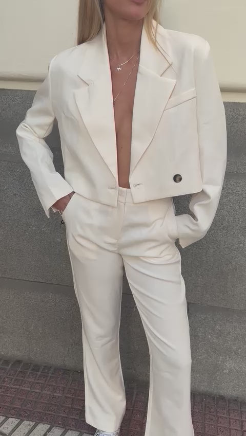 THE OLDRE MITRE SUIT