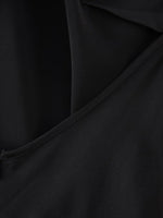 Carregar imagem no visualizador da galeria, HARROW HALTER DRESS
