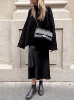 Lade das Bild in den Galerie-Viewer, WENSMINSTER SATIN SKIRT
