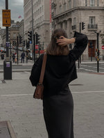 Lade das Bild in den Galerie-Viewer, WENSMINSTER SATIN SKIRT

