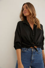 Lade das Bild in den Galerie-Viewer, RICHMOND SHIRT
