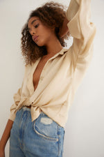 Lade das Bild in den Galerie-Viewer, RICHMOND SHIRT
