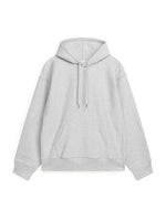 Cargar imagen en el visor de la galería, TOOTING SWEATSHIRT
