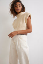 Load image into Gallery viewer, GREENWICH VILLAGE SHOULDER PADS TOP
