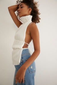 REGENT'S ST. BACKLESS TOP