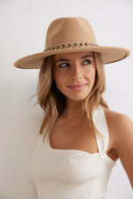 Charger l&#39;image dans la galerie, SOUTH WESTERN HAT
