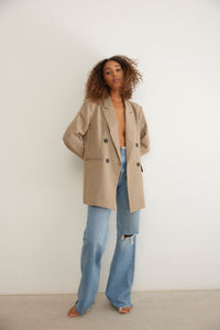 REGENT'S VINTAGE & OVERSIZED BLAZER